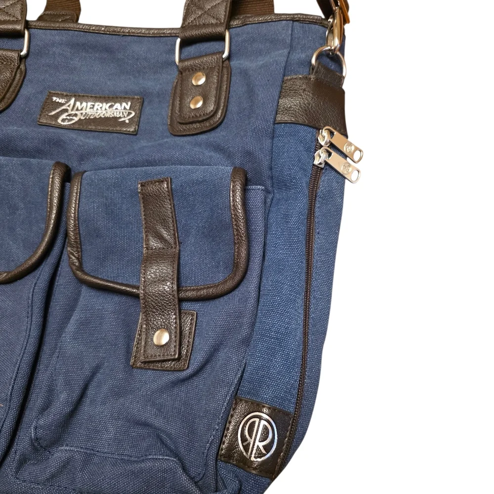 The American Outdoorsman Blue Canvas Men's Messenger Bag